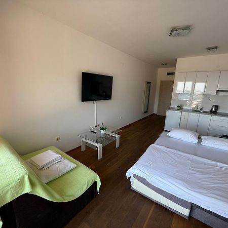 Lux Apartment Vidovic Рафаиловичи Екстериор снимка
