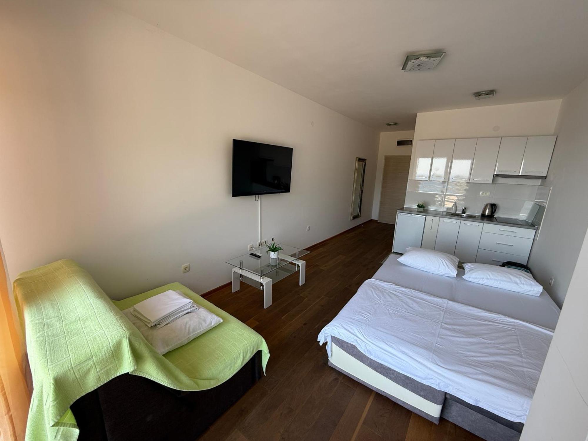 Lux Apartment Vidovic Рафаиловичи Екстериор снимка