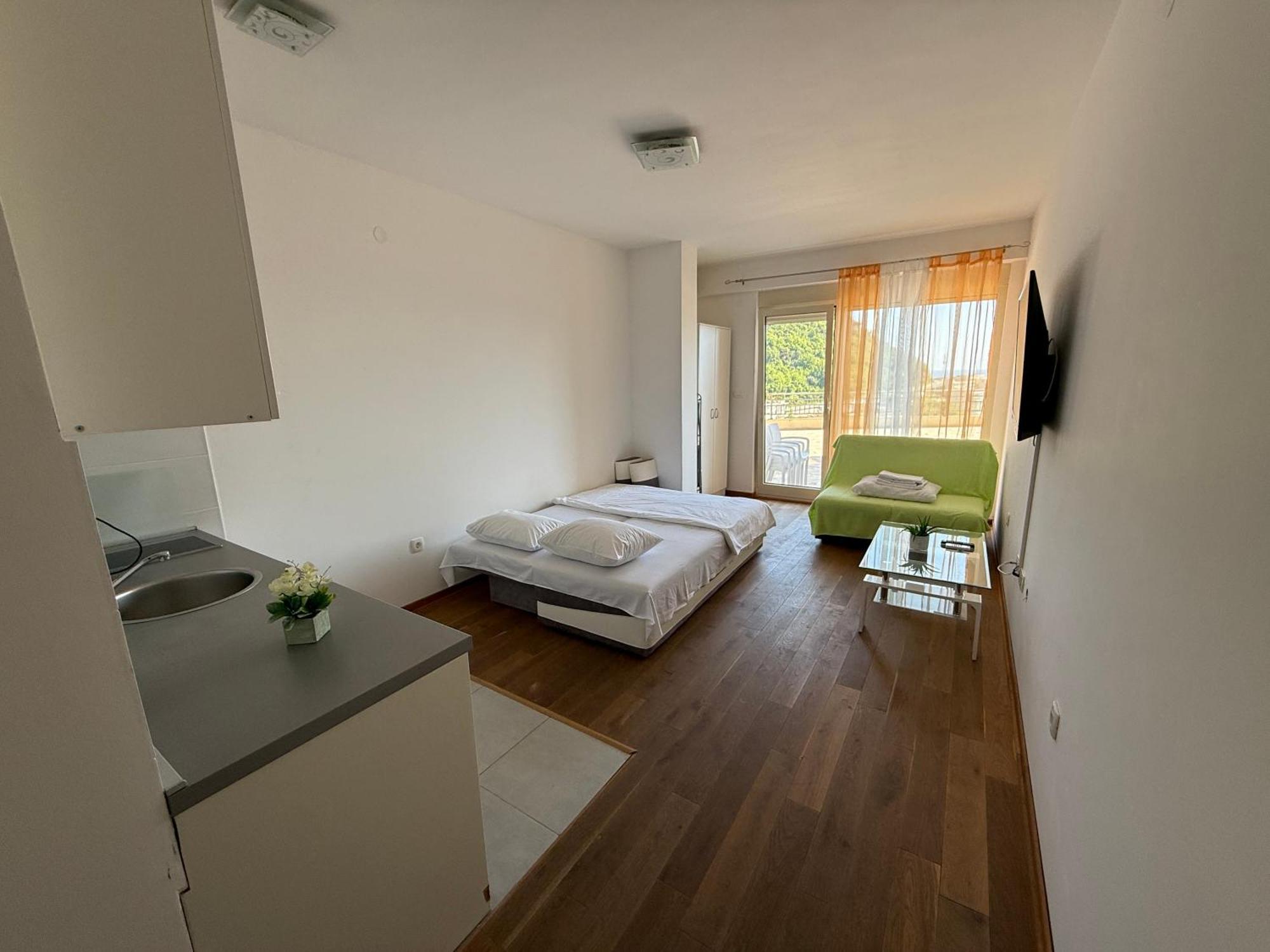 Lux Apartment Vidovic Рафаиловичи Екстериор снимка