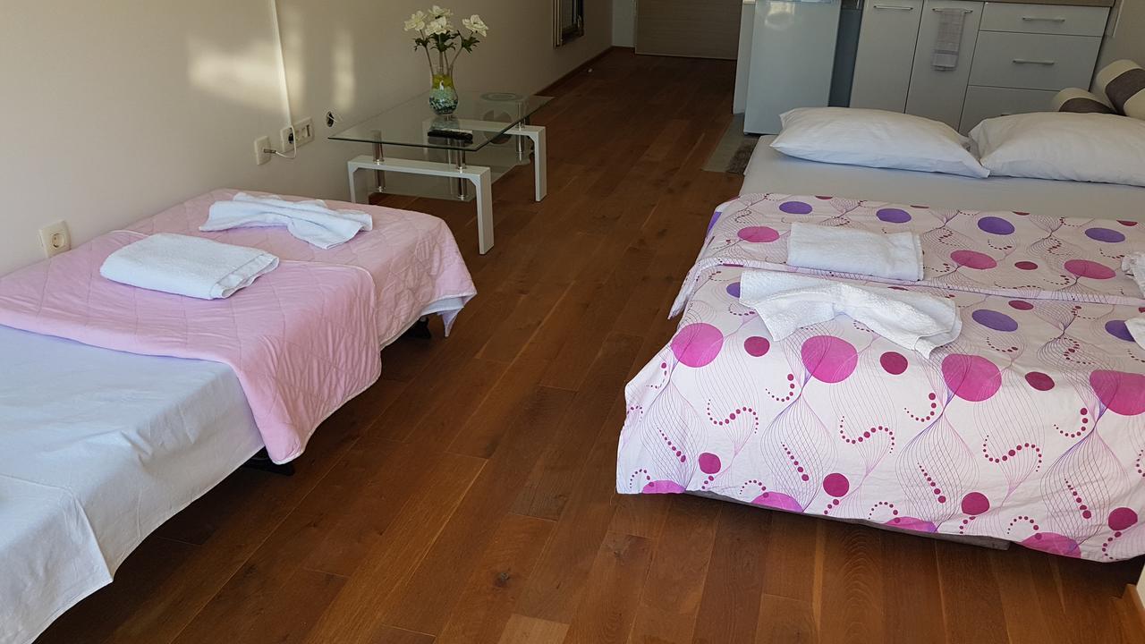 Lux Apartment Vidovic Рафаиловичи Екстериор снимка